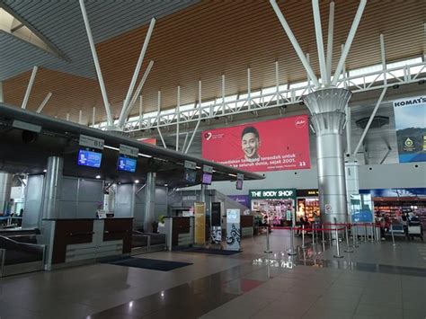 THE 10 CLOSEST Hotels to Kota Kinabalu Airport (BKI).